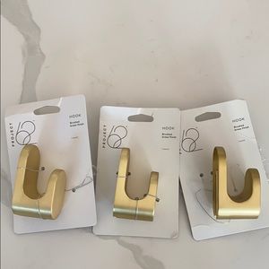 Wall hooks (set of 3)